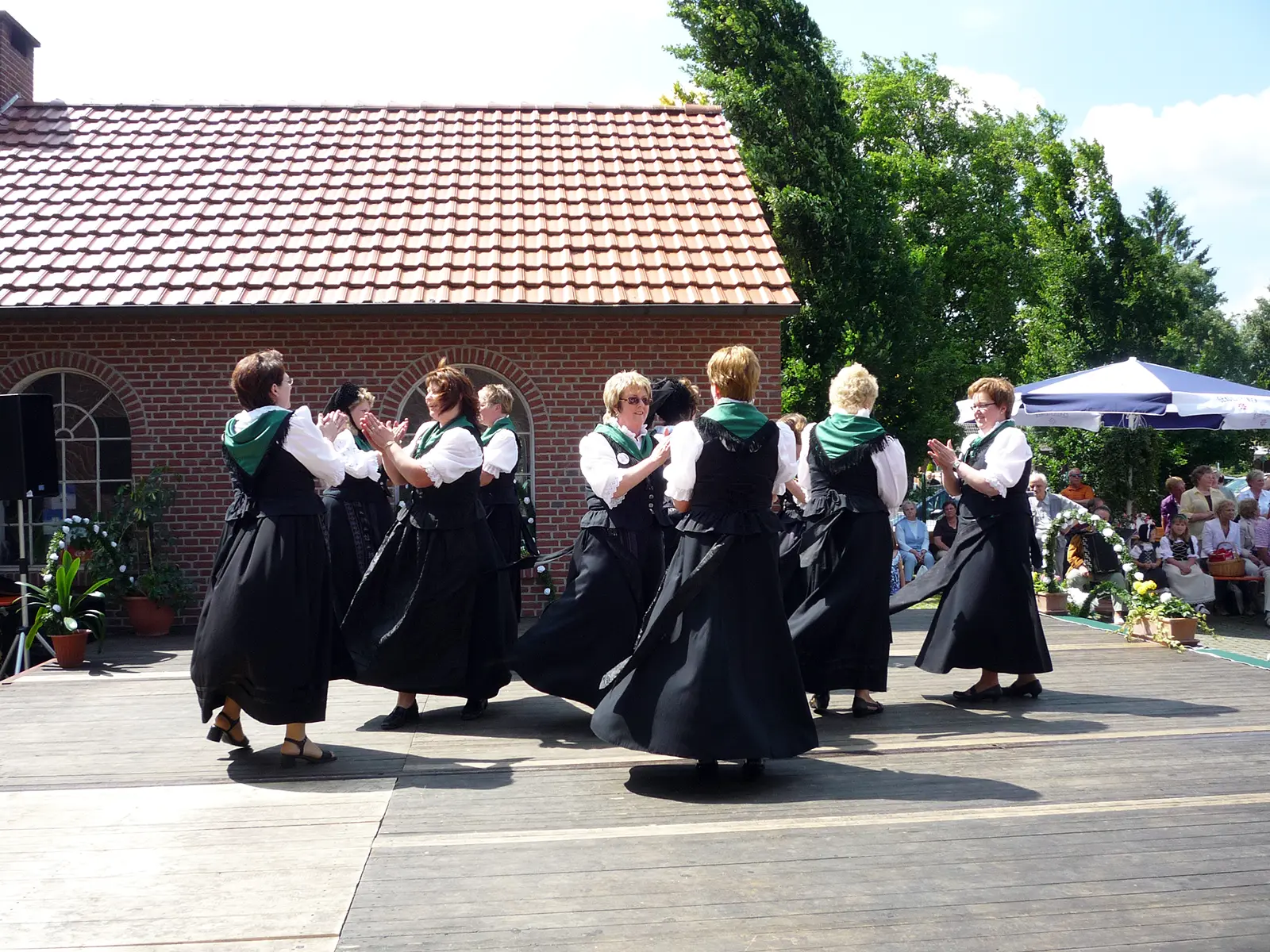 Folklore- und Trachtentanzgruppe des Heimatverein Werlte